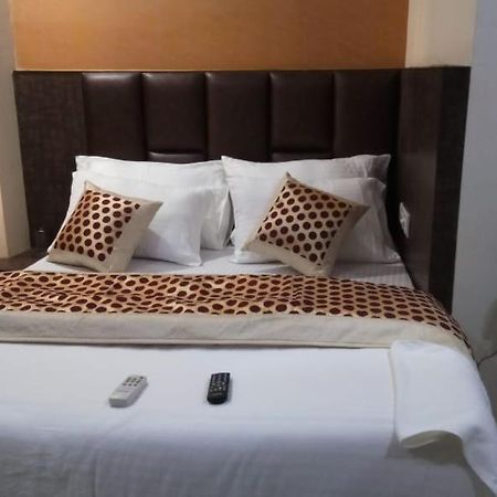 Hotel Stay House Nuova Delhi Esterno foto