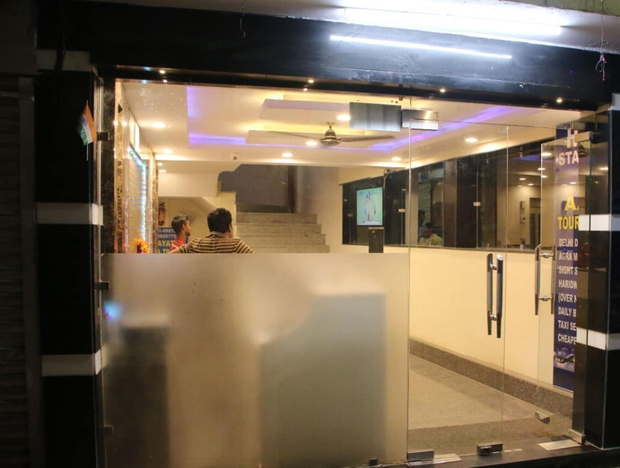 Hotel Stay House Nuova Delhi Esterno foto